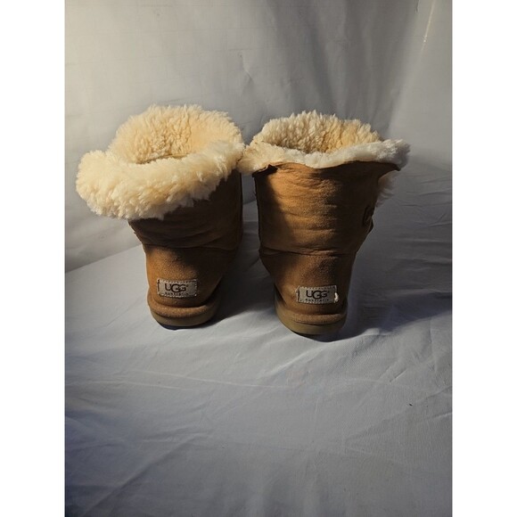 UGG Australia Women's Light Brown Size 5 - Picture 2 of 9